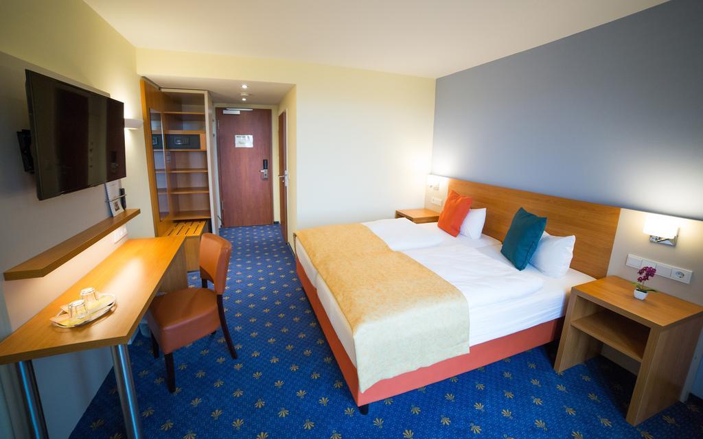 Berghotel Tambach Kültér fotó